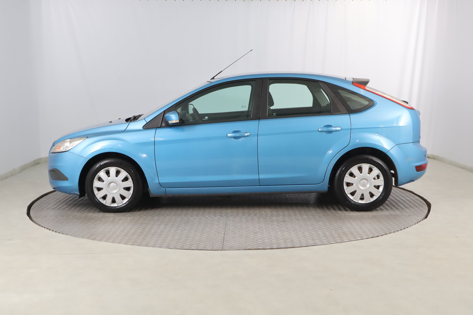 Ford Focus 2008 1.6 16V 119373km Trend