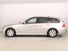BMW 3 - 2009
