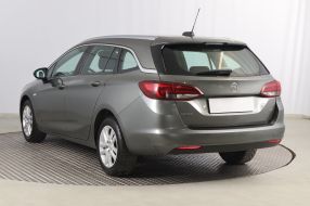 Opel Astra - 2017