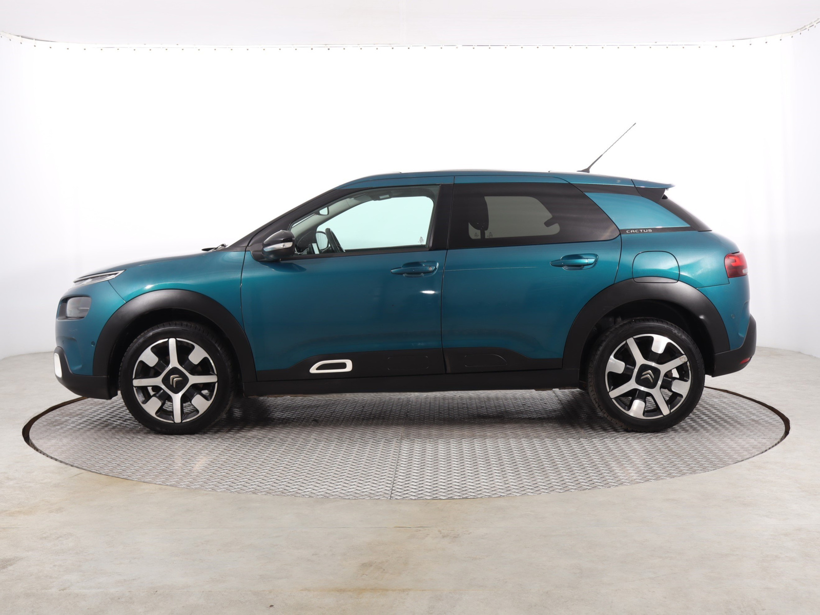 Citroen C4 Cactus 2018 1.2 PureTech 84868km ABS