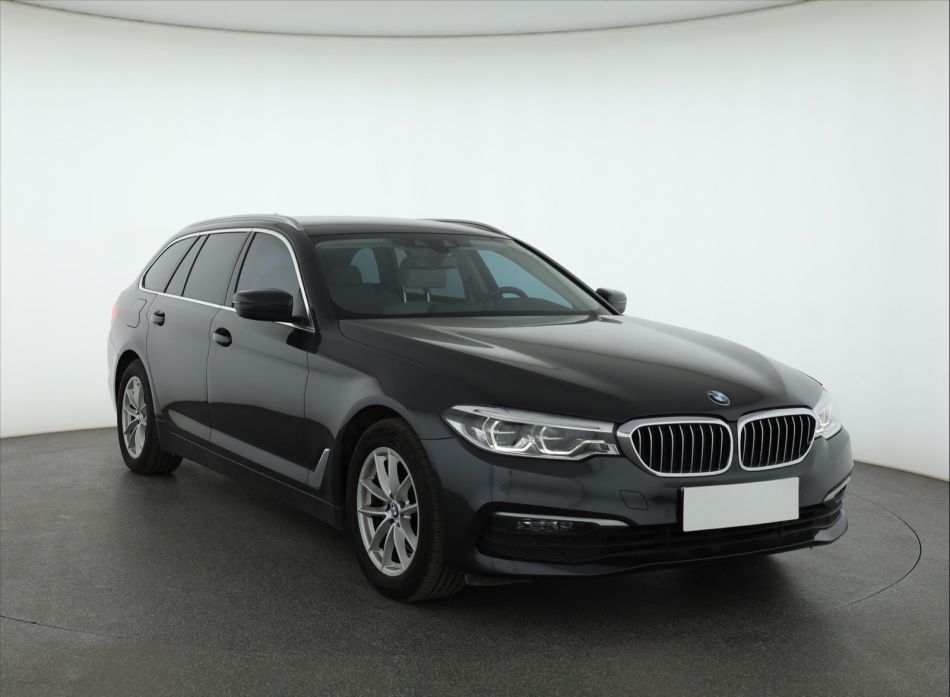BMW 5 - 2019