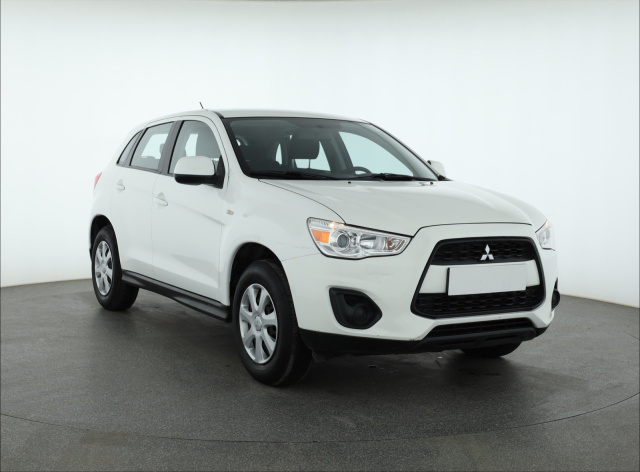 Mitsubishi ASX, 2015