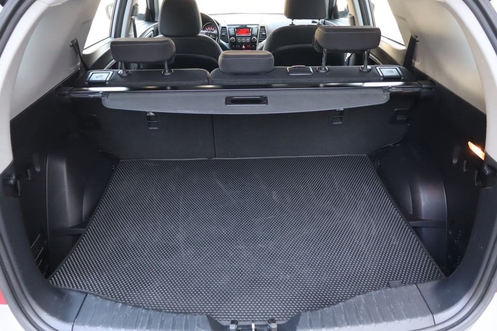 Ssang Yong XLV