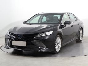 Toyota Camry - 2019