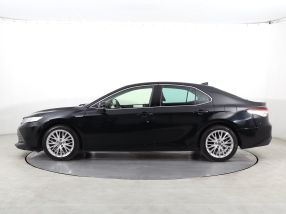 Toyota Camry - 2019
