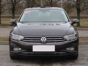 Volkswagen Passat - 2020