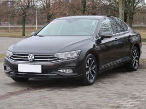 Volkswagen Passat - 2020