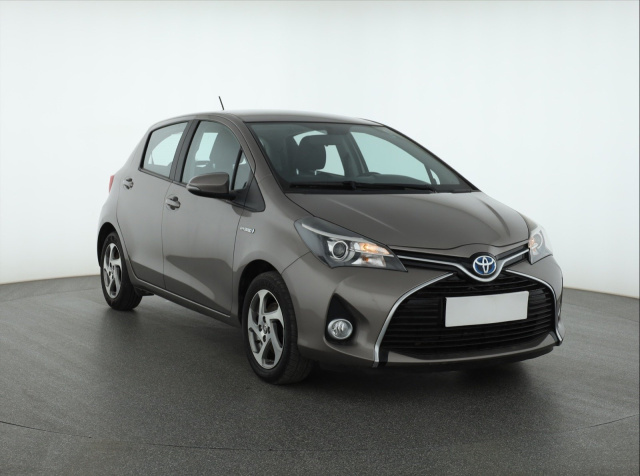 Toyota Yaris 2015