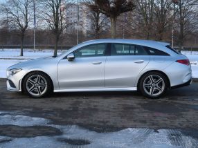 Mercedes-Benz CLA - 2021