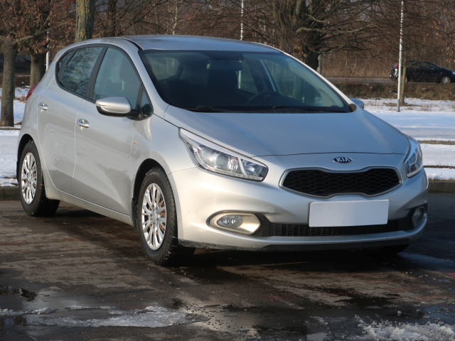 Kia Ceed 2013