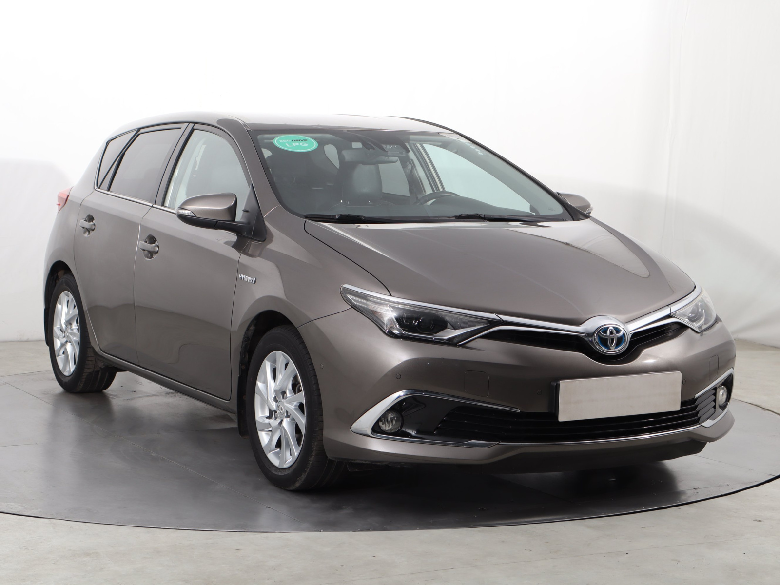 Toyota Auris 2016 Hybrid 140311km ABS