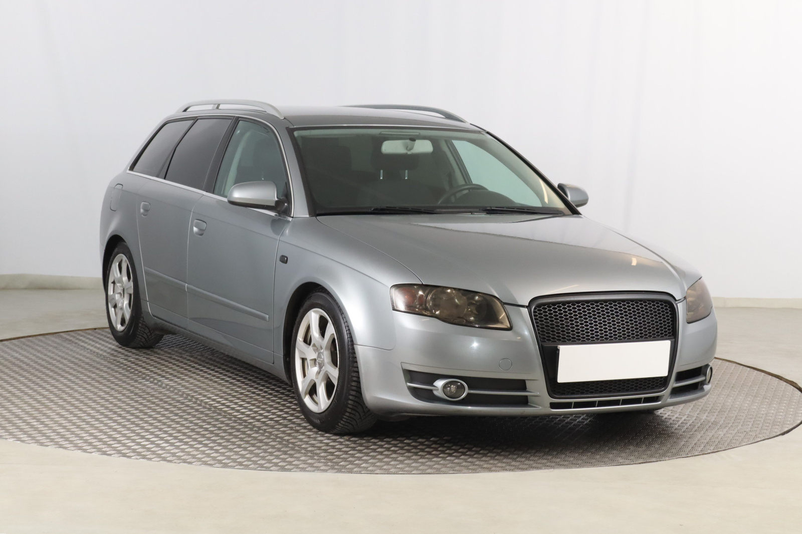 Audi A4 2005 1.8 T 181558km Kombi