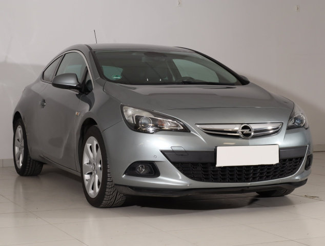 Opel Astra 2012