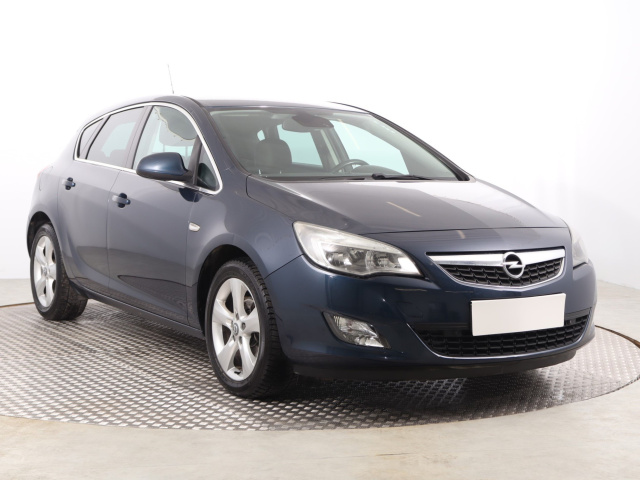 Opel Astra 2010