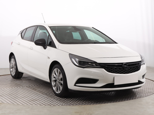 Opel Astra 2016
