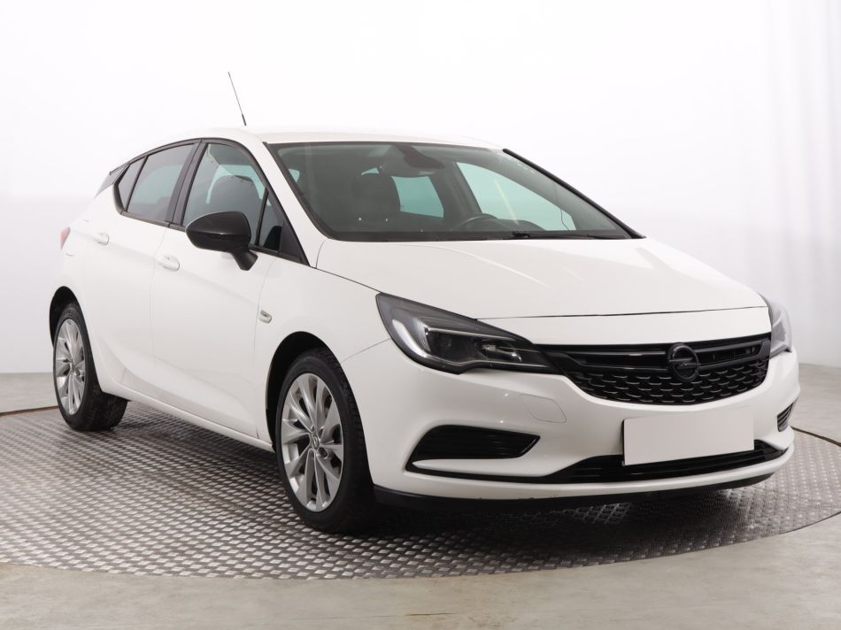 Opel Astra - 2016