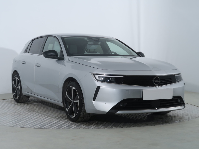 Opel Astra 2023