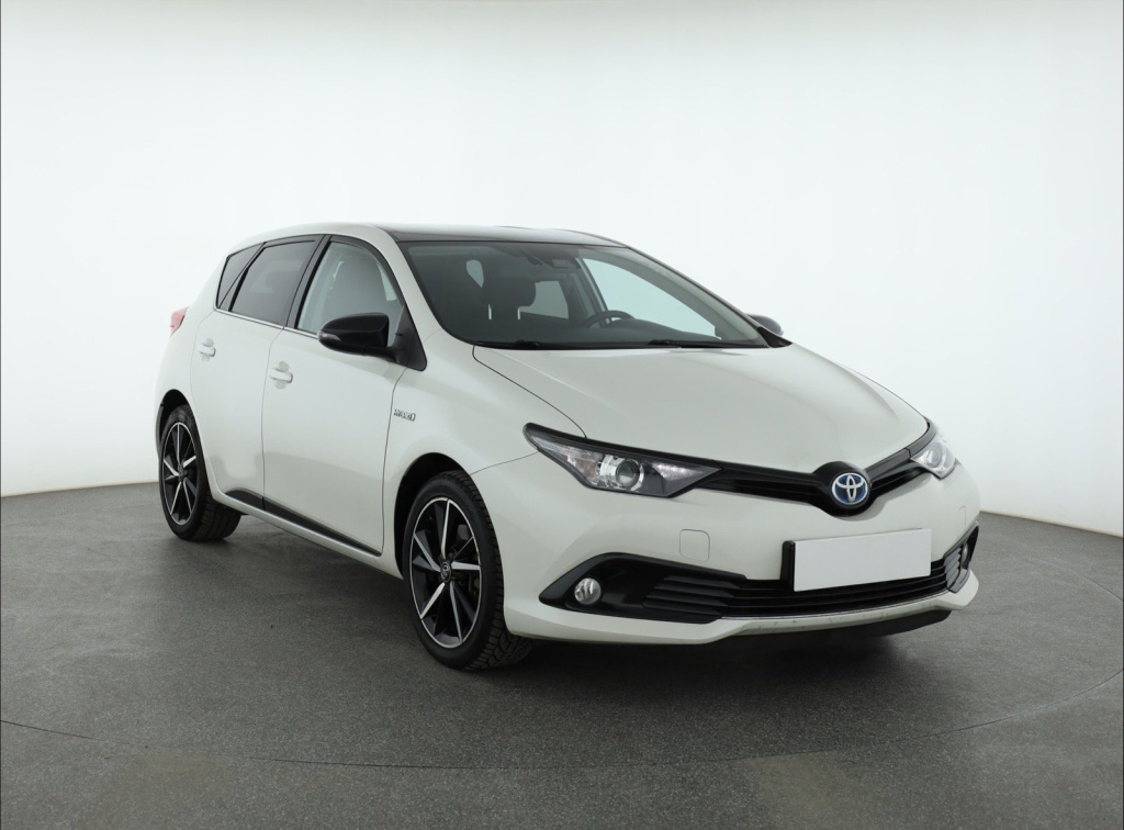 Toyota Auris 2017 Hybrid 147226km ABS