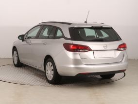 Opel Astra - 2019