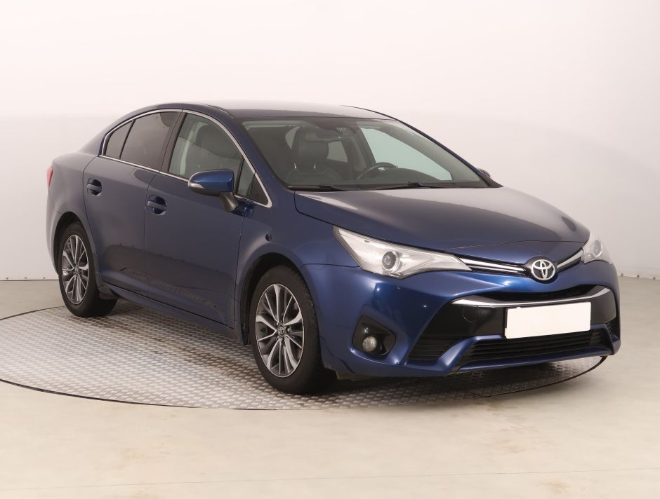 Toyota Avensis - 2015