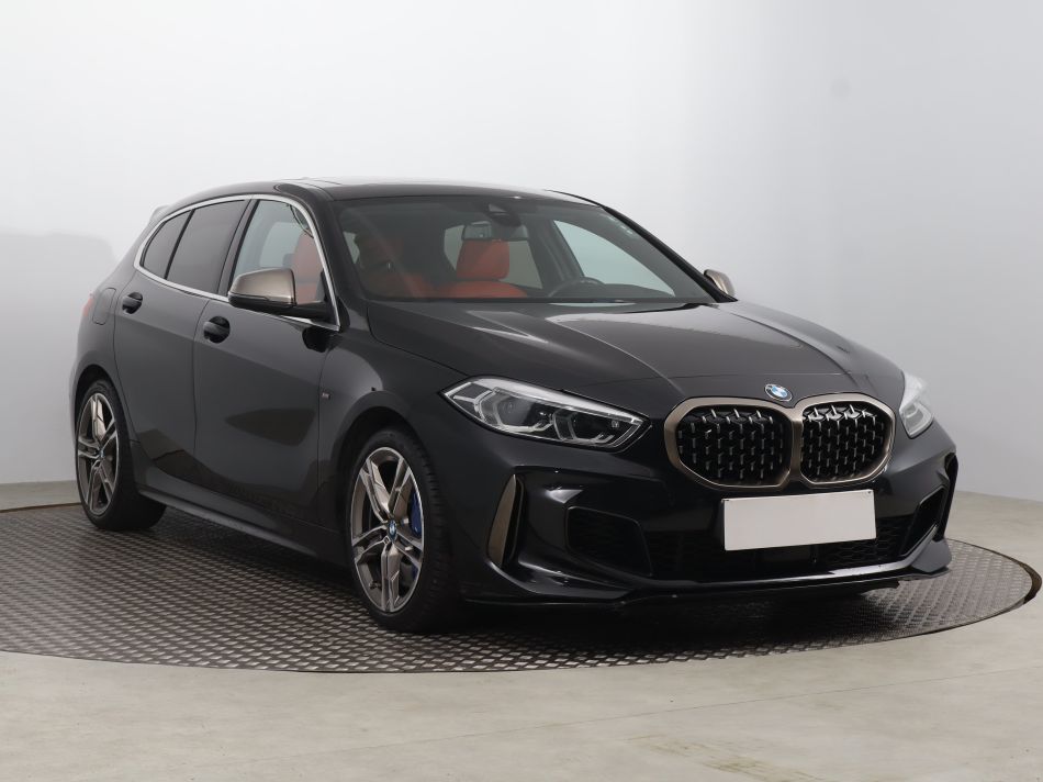 BMW 1 - 2020