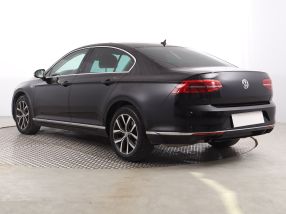 Volkswagen Passat - 2017