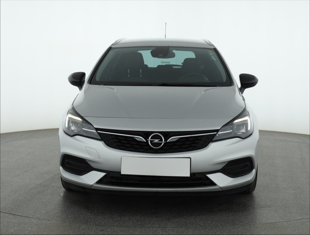 Opel Astra 2021 1.5 CDTI 128330km Kombi