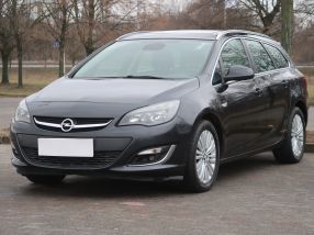 Opel Astra - 2014