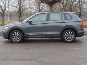 Volkswagen Tiguan - 2021