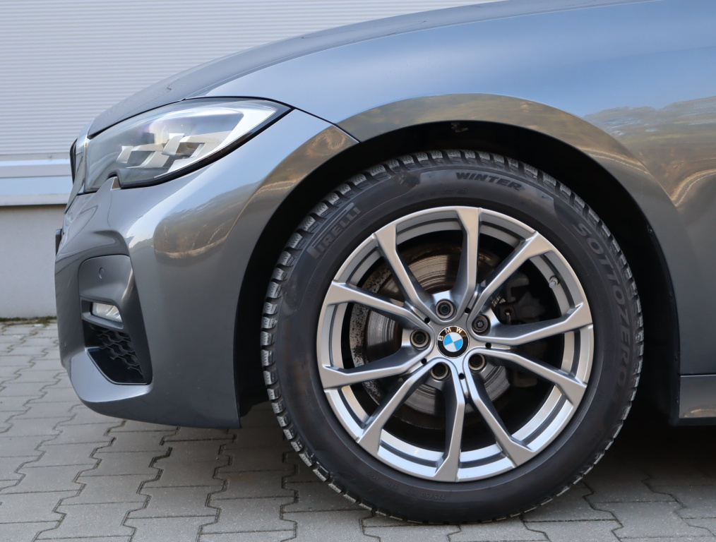 BMW 3
