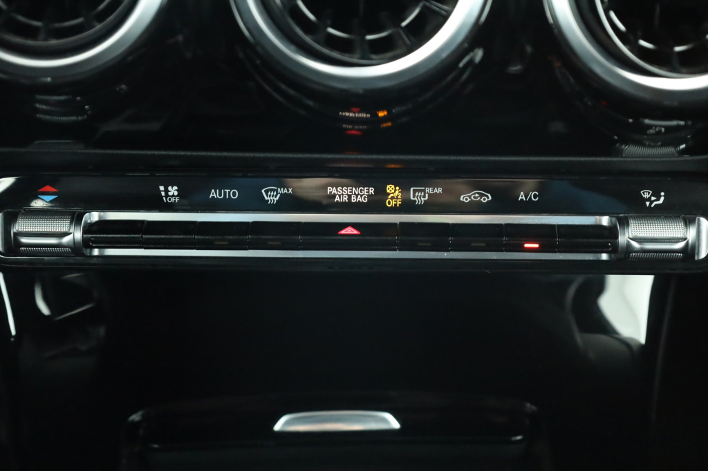 Mercedes-Benz A