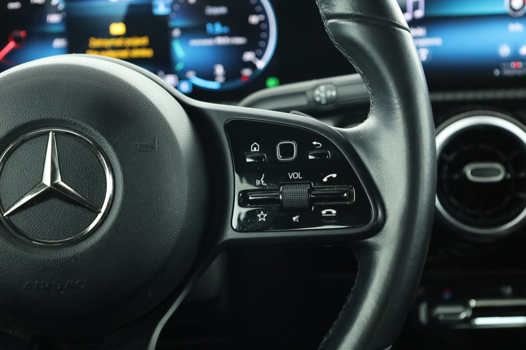 Mercedes-Benz A