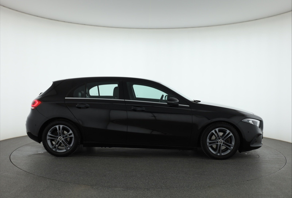 Mercedes-Benz A