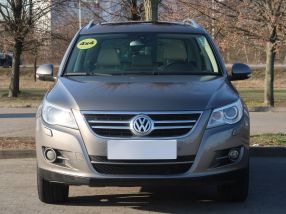 Volkswagen Tiguan - 2009