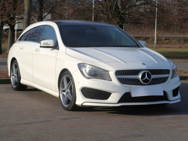 Mercedes-Benz CLA 2015
