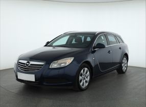 Opel Insignia - 2010