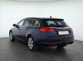 Opel Insignia - 2010