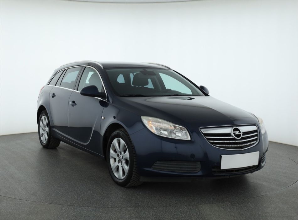 Opel Insignia - 2010