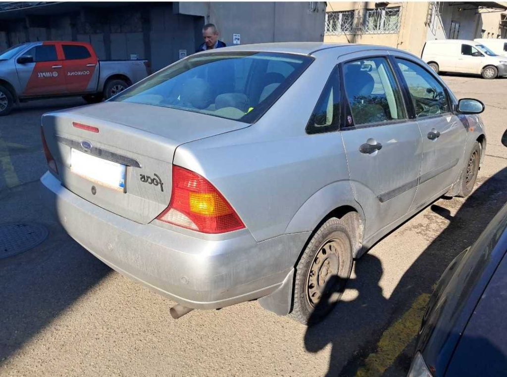 Ford Focus 2000 1.8 16V 170276km ABS klimatyzacja manualna