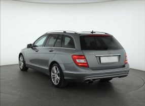 Mercedes-Benz C - 2012