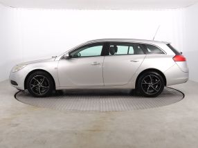 Opel Insignia - 2010