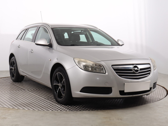 Opel Insignia 2010
