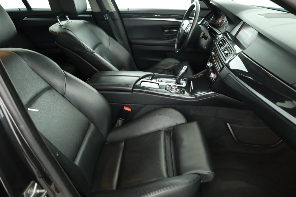 BMW 5