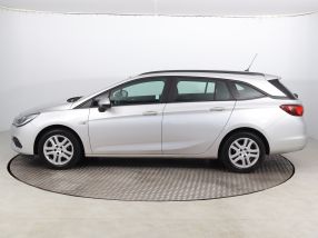 Opel Astra - 2020