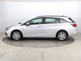 Opel Astra - 2020