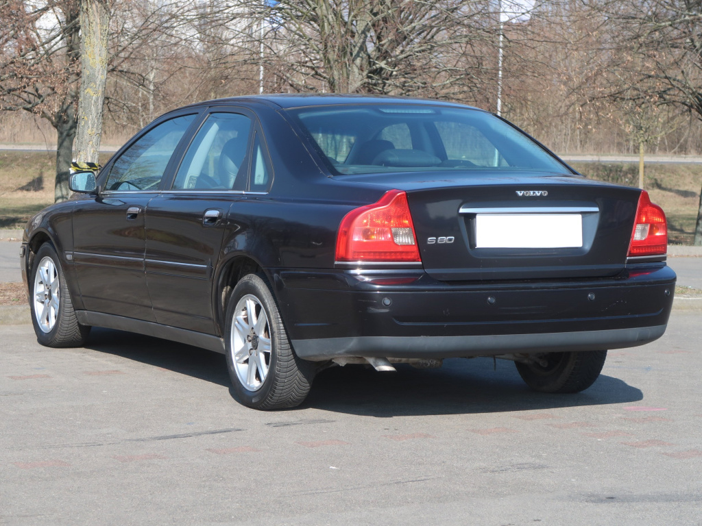 Volvo S80