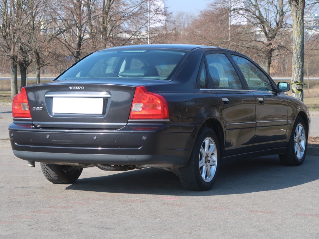 Volvo S80