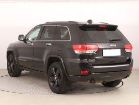 Jeep Grand Cherokee - 2016