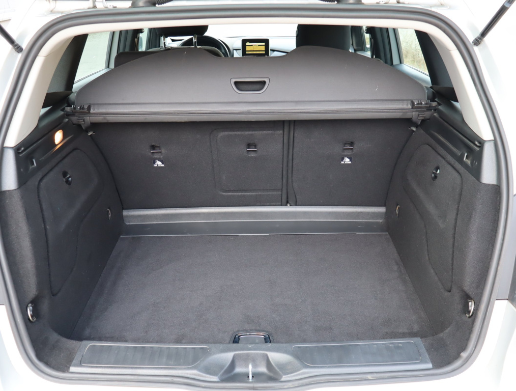 Mercedes-Benz B