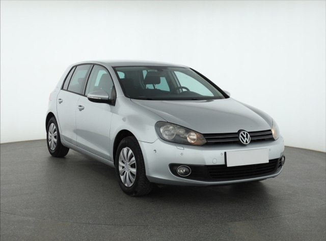 Volkswagen Golf, 2010